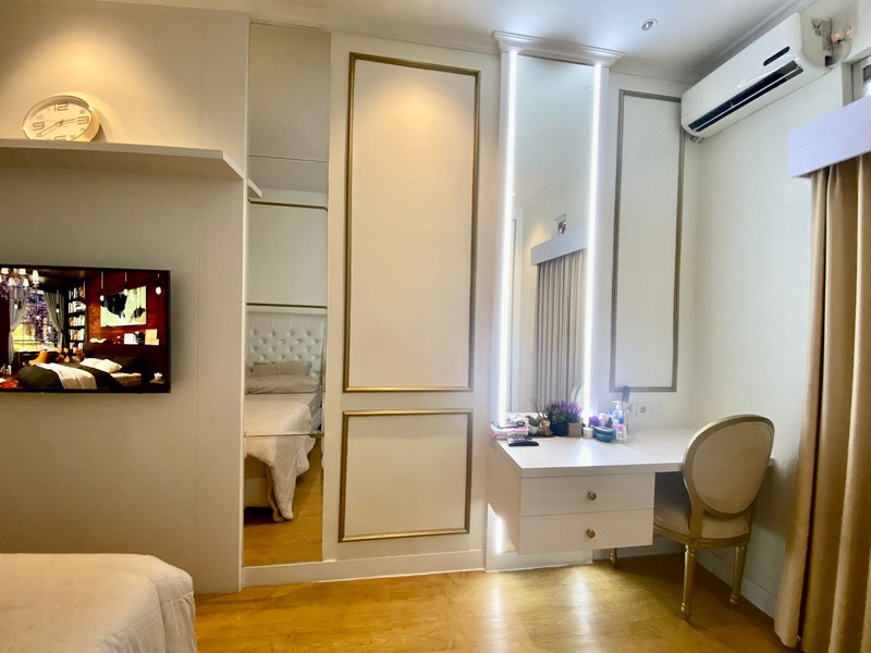 Rumah Cantik Semi Furnish Siap Huni di Pondok Aren Bintaro KT 3 KM 2 Sertifikat SHM