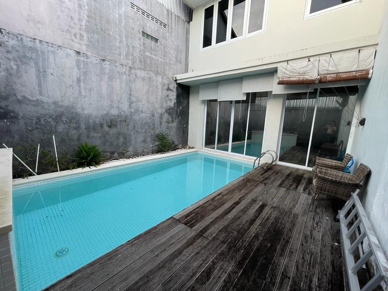 Prime Location Villa For Sale in Jimbaran