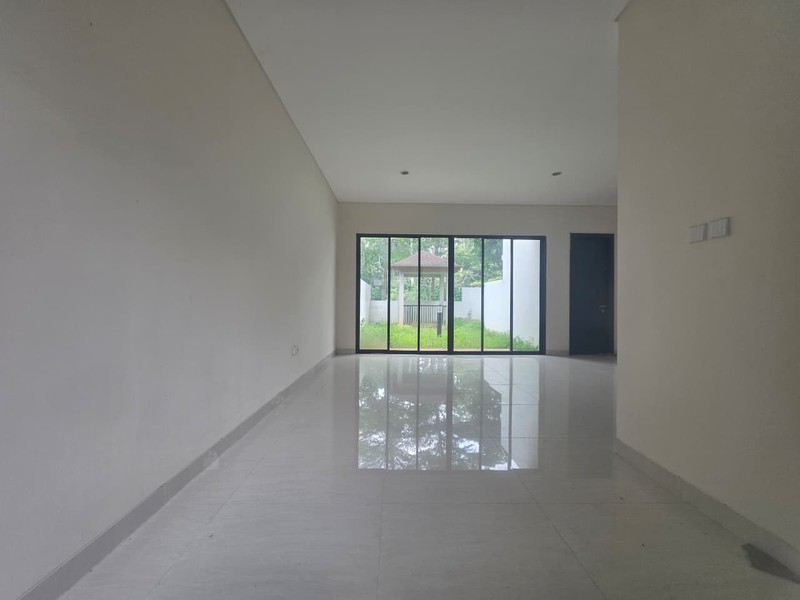 Rumah Bagus di Dalam Cluster dengan kondisi Terawat Baik dan Siap Huni @Cimanggis, Depok