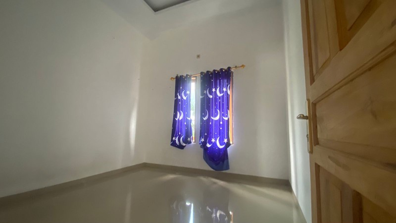 Cocok untuk Bisnis Anda, Ruko 2 Lantai Siap Disewa di  Nusupan, Trihanggo, Gamping, Sleman