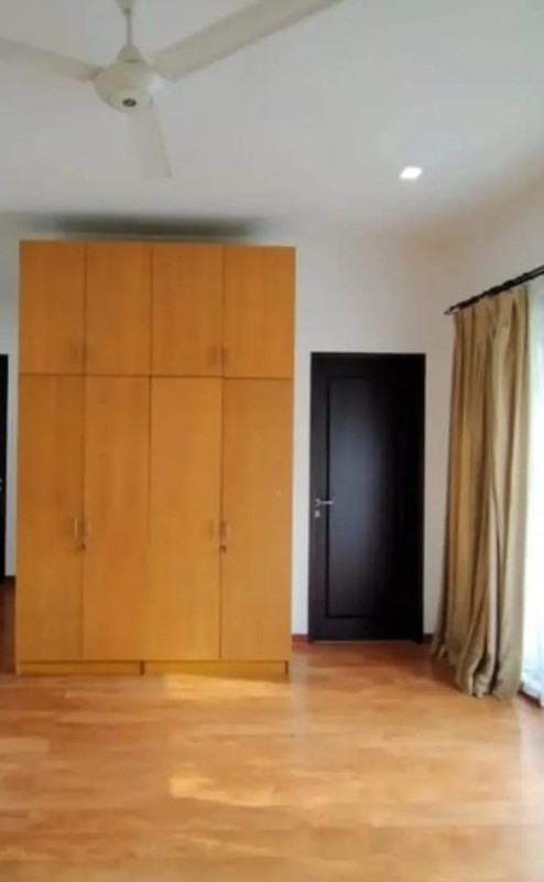 Di jual/Disewa Rumah Mewah  di Jl Kemang Dalam Jaksel