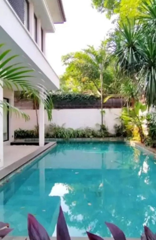 Di jual/Disewa Rumah Mewah  di Jl Kemang Dalam Jaksel