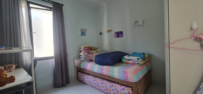 Rumah Langka di Foresta BSD, Depan  kolam renang Cluster