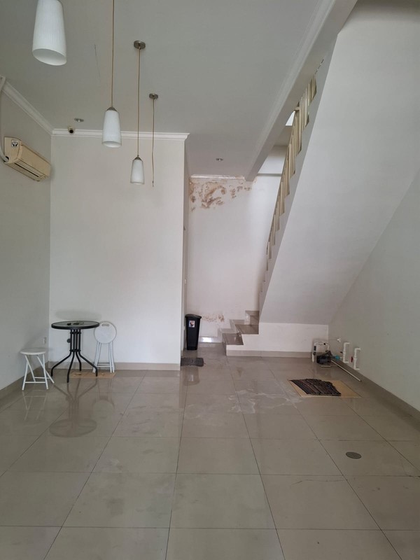 Ruko Strategis di Grand Galaxy - Lokasi Emas untuk Bisnis & Investasi!