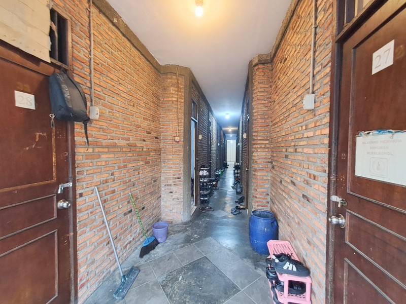 Gedung & Rumah Kost di Ulujami Pesanggrahan, dekat Kebayoran Baru