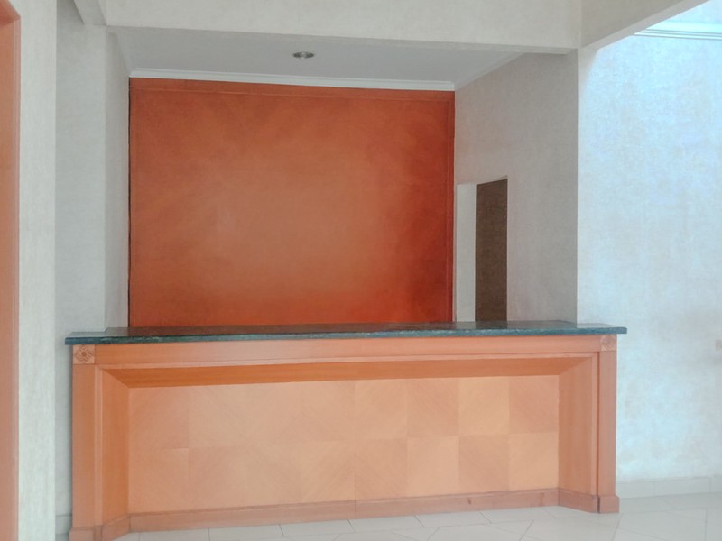 Gedung Kantor di Kelapa Gading dekat Kirana Boutique, Kensington