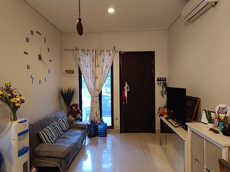 Rumah Minimalis , dekat Quantis Sport club, and Mozia Loop