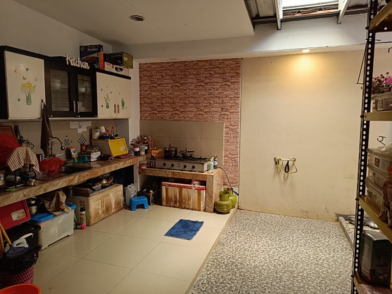 Rumah Minimalis , dekat Quantis Sport club, and Mozia Loop