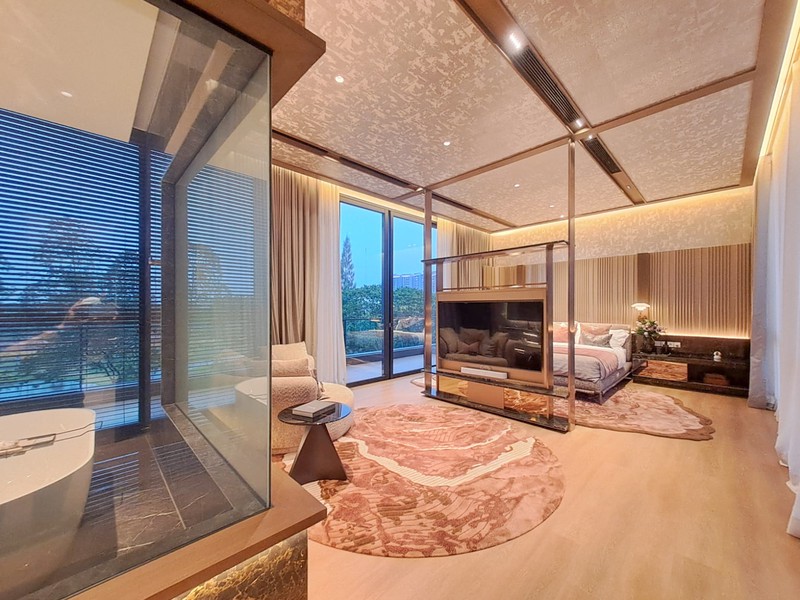 Rumah Mewah Botanic Villa Navapark BSD City view ke Botanic Park