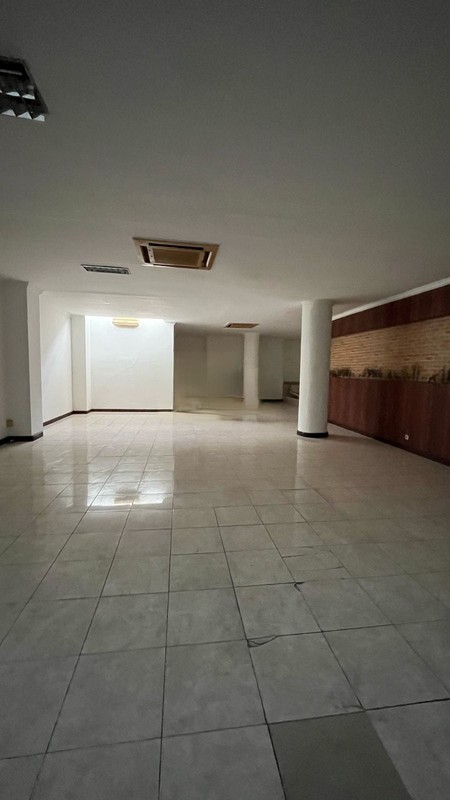 Gedung 5 Lantai Cocok Untuk Kantor Atau Usaha Berlokasi Tanah Abang Jakarta Pusat