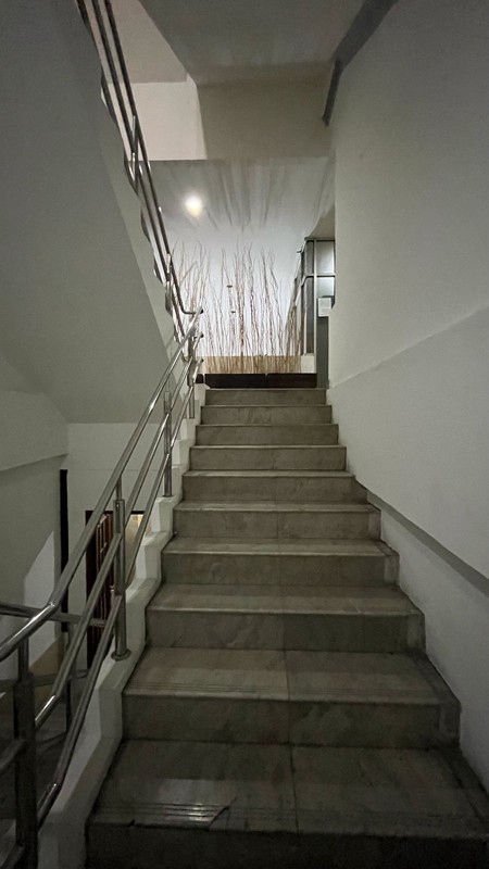 Gedung 5 Lantai Cocok Untuk Kantor Atau Usaha Berlokasi Tanah Abang Jakarta Pusat