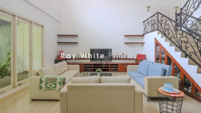 Rumah Mewah di Alam Sutera Dekat Pasar8 & Akses ke Gading Serpong