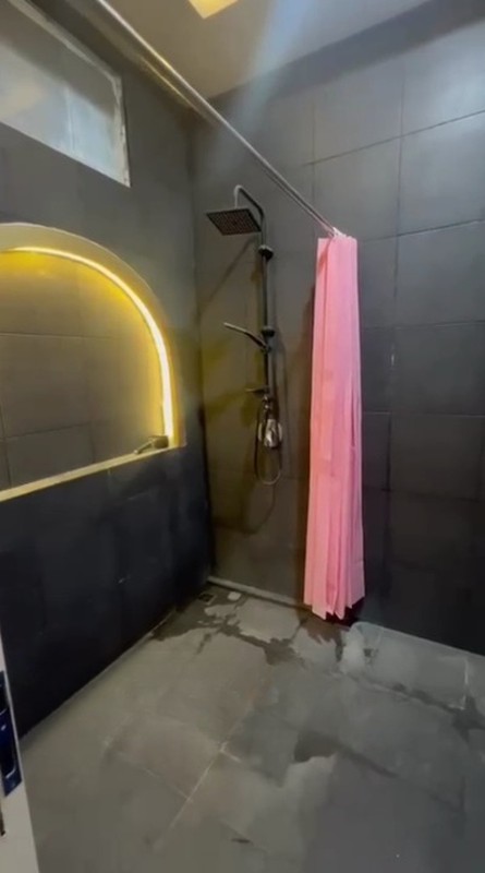 Dijual Rumah Minimalist Mewah 2 Lantai Citraland Utama