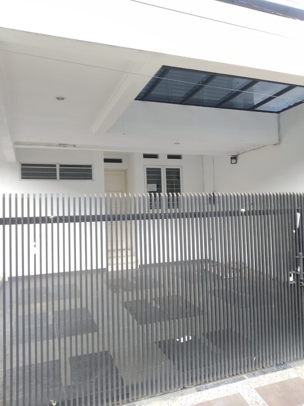 Rumah Disewakan di Cilandak, dekat CITOS & Jl. RS. Fatmawati area