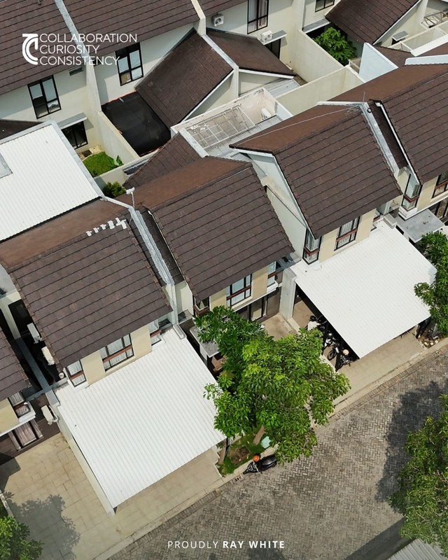 Jual Rumah Murah Citraland Surabaya Barat Rumah Northwest Lake Dekat Tol Tandes, Pasar Modern, Bukit Palma, Pelican Hill, Sport Center, Sekolah Internasional Lokasi Premium Surabaya Barat