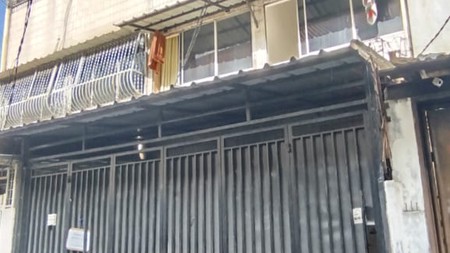 Ruko murah siap pakai 3.5 lantai di Batu Tulis, Kebon Kelapa, Gambir