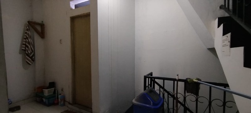 Ruko murah siap pakai 3.5 lantai di Batu Tulis, Kebon Kelapa, Gambir