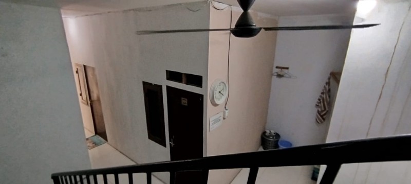 Ruko murah siap pakai 3.5 lantai di Batu Tulis, Kebon Kelapa, Gambir