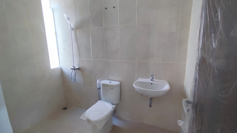 Hot Rent. Rumah baru Citra Garden Serpong Aeris, dekat BSD. 