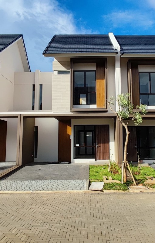 Hot Rent. Rumah baru Citra Garden Serpong Aeris, dekat BSD. 