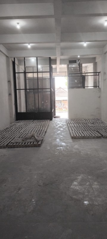 DISEWAKAN RUKO 2 LANTAI JALAN RAYA TANJUNGSARI SURABAYA