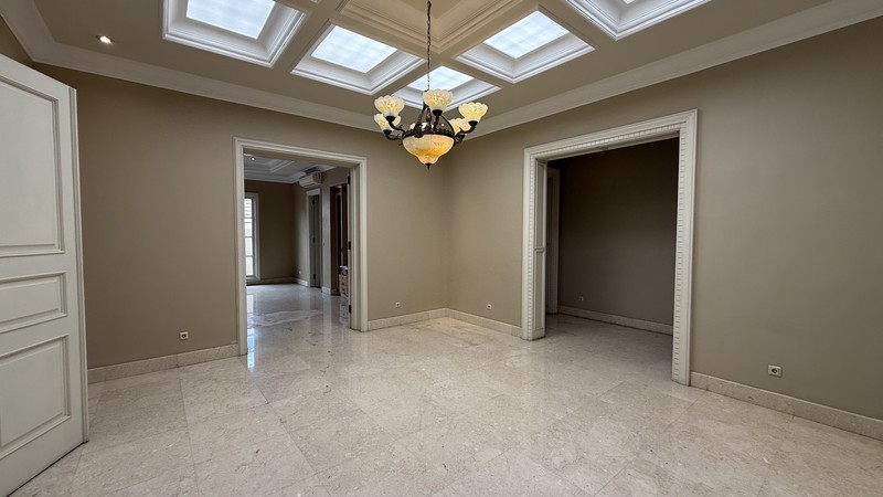 LUXURY HOUSE AND COMFY AT KEBAYORAN BARU AREA