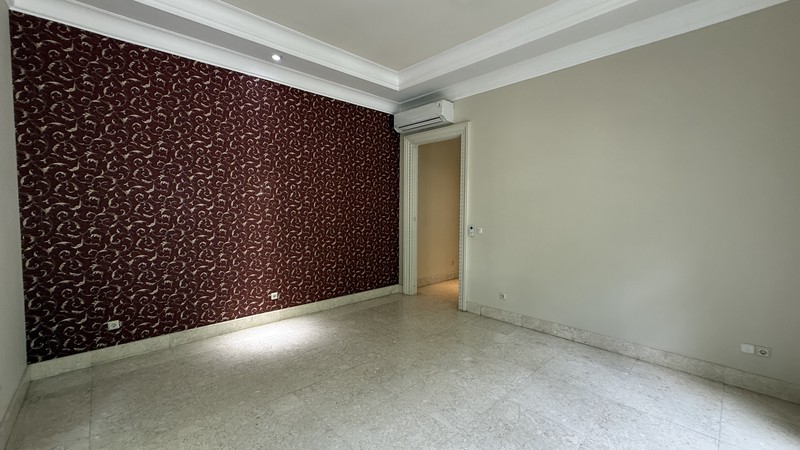 LUXURY HOUSE AND COMFY AT KEBAYORAN BARU AREA