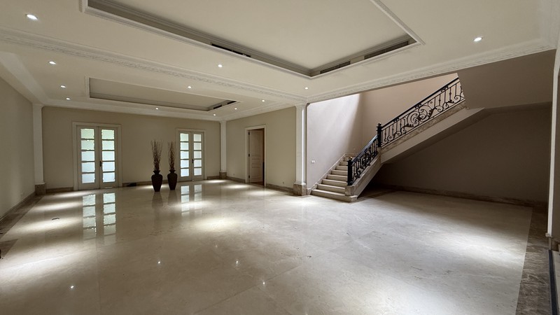 LUXURY HOUSE AND COMFY AT KEBAYORAN BARU AREA