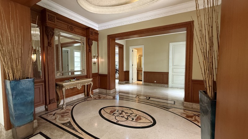 LUXURY HOUSE AND COMFY AT KEBAYORAN BARU AREA