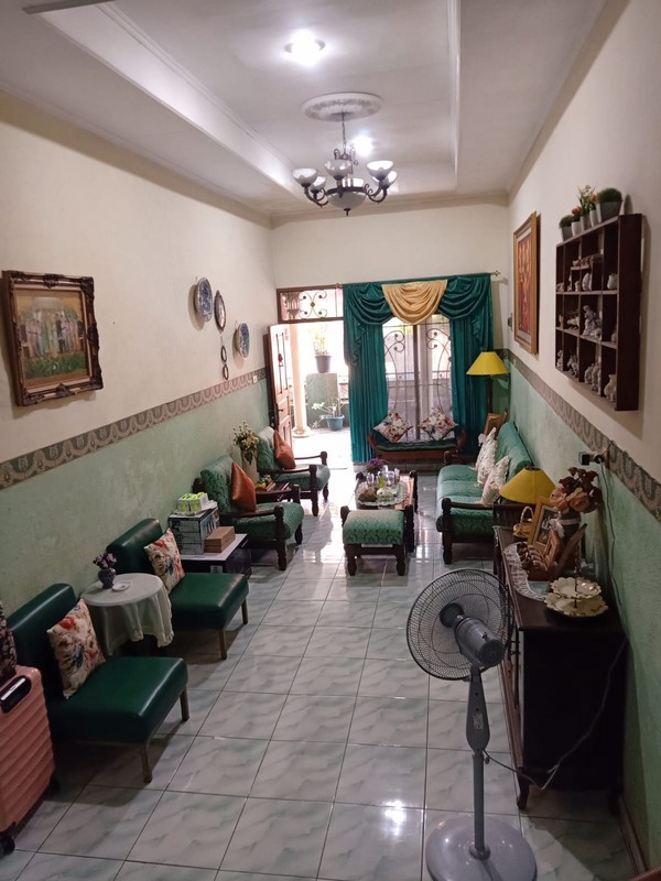 Rumah 2 Lantai, luas, lokasi strategis di Mampang