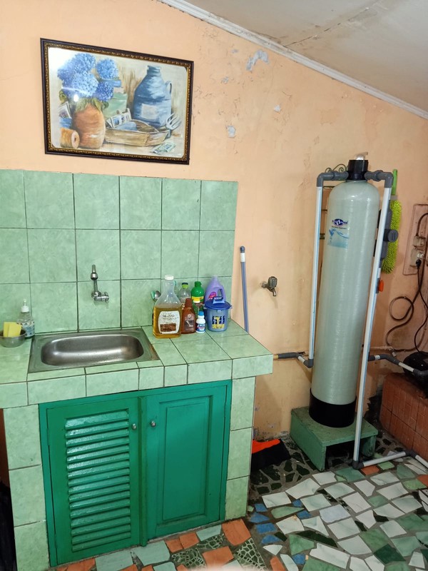 Rumah 2 Lantai, luas, lokasi strategis di Mampang