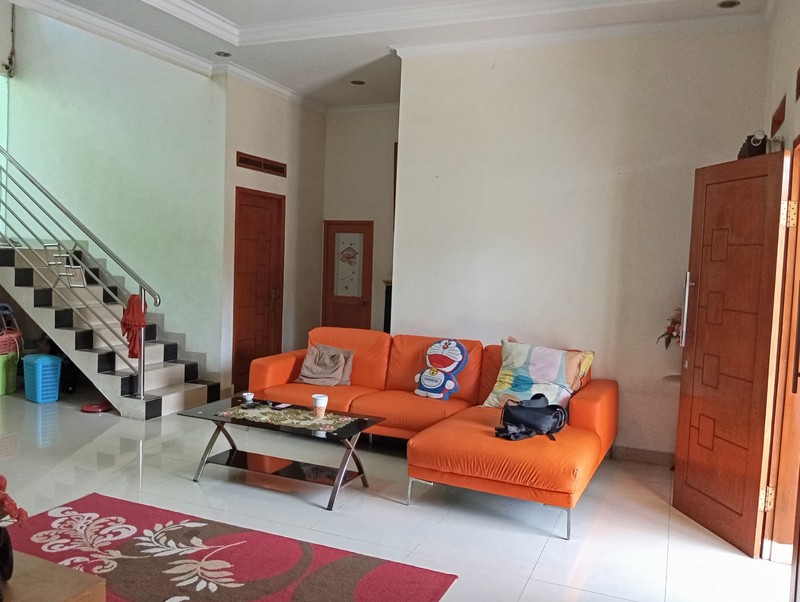 Rumah 2 Lt Mewah Siap Huni Strategis Dekat Fasilitas Premium Grand Wisata