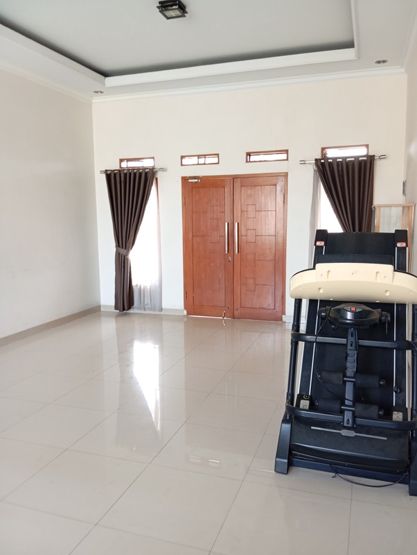 Rumah 2 Lt Mewah Siap Huni Strategis Dekat Fasilitas Premium Grand Wisata