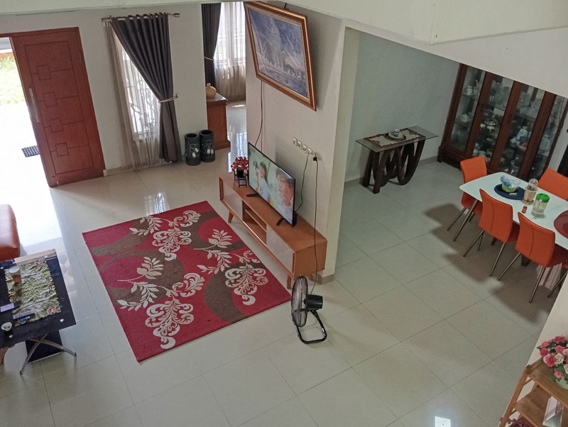 Rumah 2 Lt Mewah Siap Huni Strategis Dekat Fasilitas Premium Grand Wisata