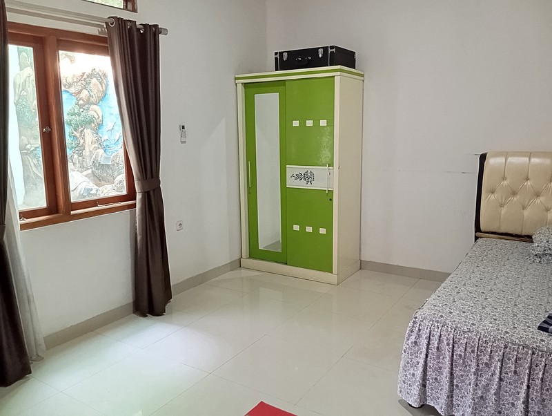 Rumah 2 Lt Mewah Siap Huni Strategis Dekat Fasilitas Premium Grand Wisata