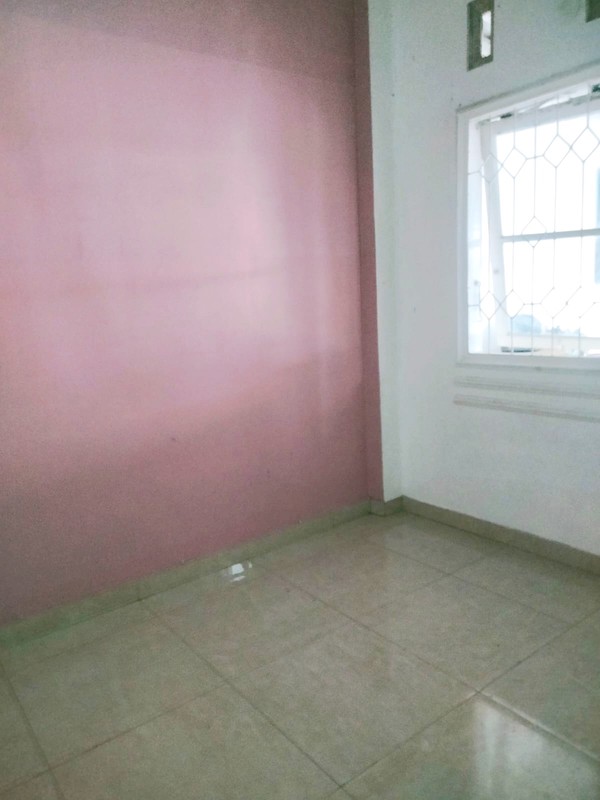 Rumah 1.5 Lt Hook Siap Huni Fasilitas Lengkap Strategis Dekat Stasiun LRT