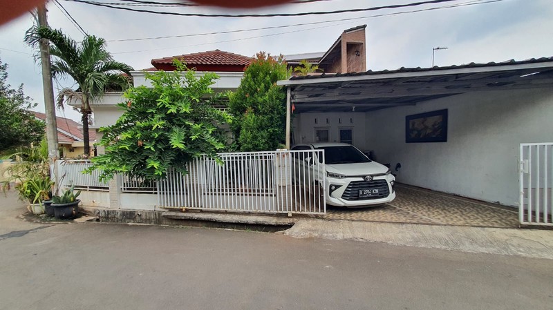 Rumah 1.5 Lt Hook Siap Huni Fasilitas Lengkap Strategis Dekat Stasiun LRT