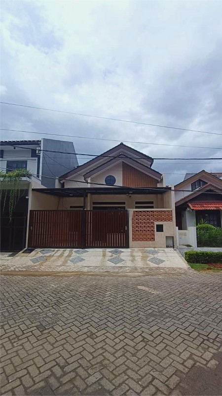 Rumah minimalis siap huni di Bintaro Jaya