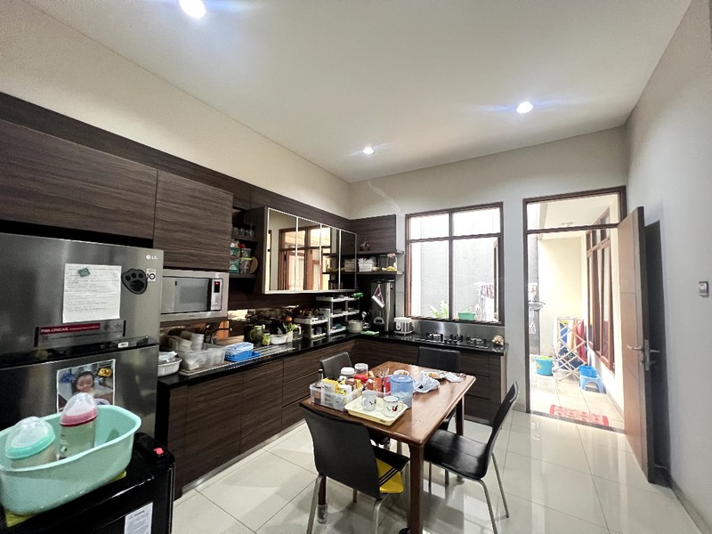 Rumah Asri Siap Huni One Gate System di tengah Kota Bandung 