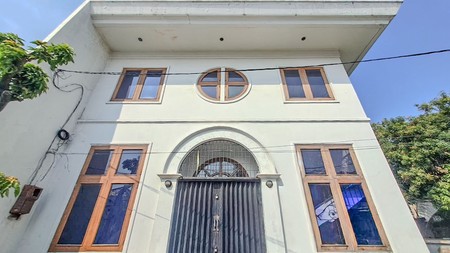 Gedung Kantor di Kelapa Gading dekat Kirana Boutique, Kensington