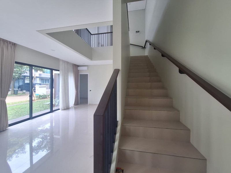 Rumah Bagus Di Discovery Amore Bintaro Sektor 9