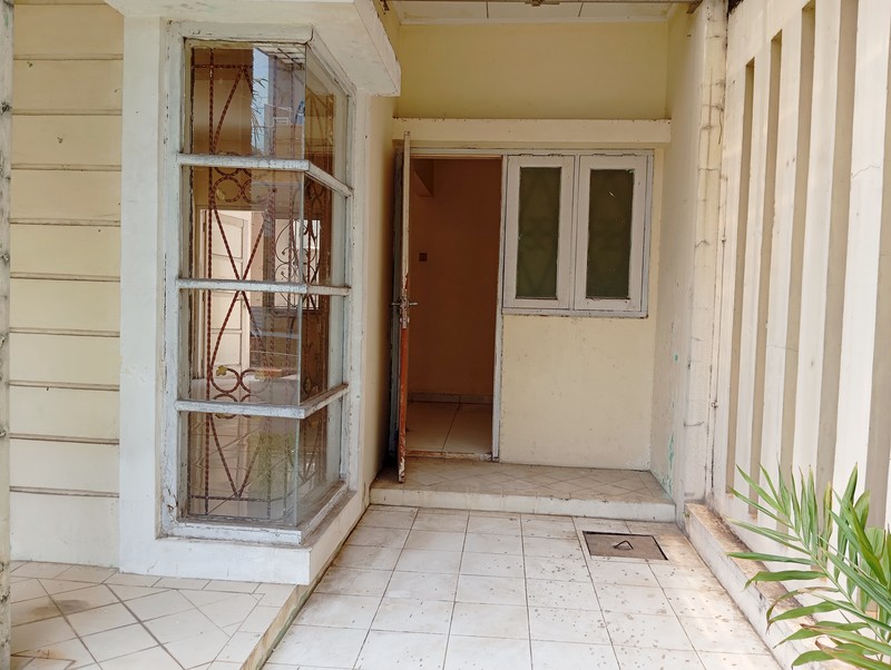 Rumah SHM Murah Siap Nego Keras Fasilitas Premium Di Grand Wisata