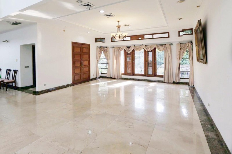 Rumah Bagus Di Jl Metro Alam Pondok Indah Jakarta Selatan