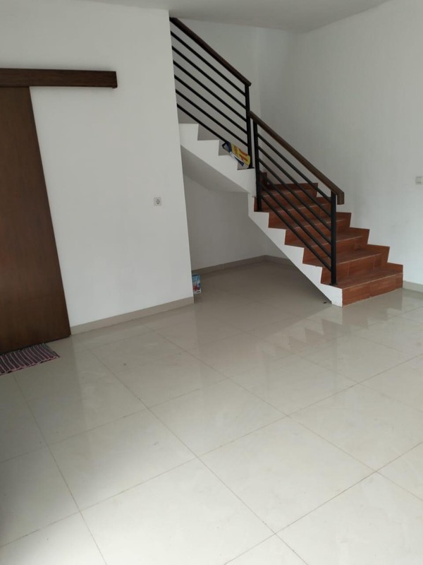 Rumah Bagus Di Cluster De Vista Pondok Ranji Tangerang Selatan
