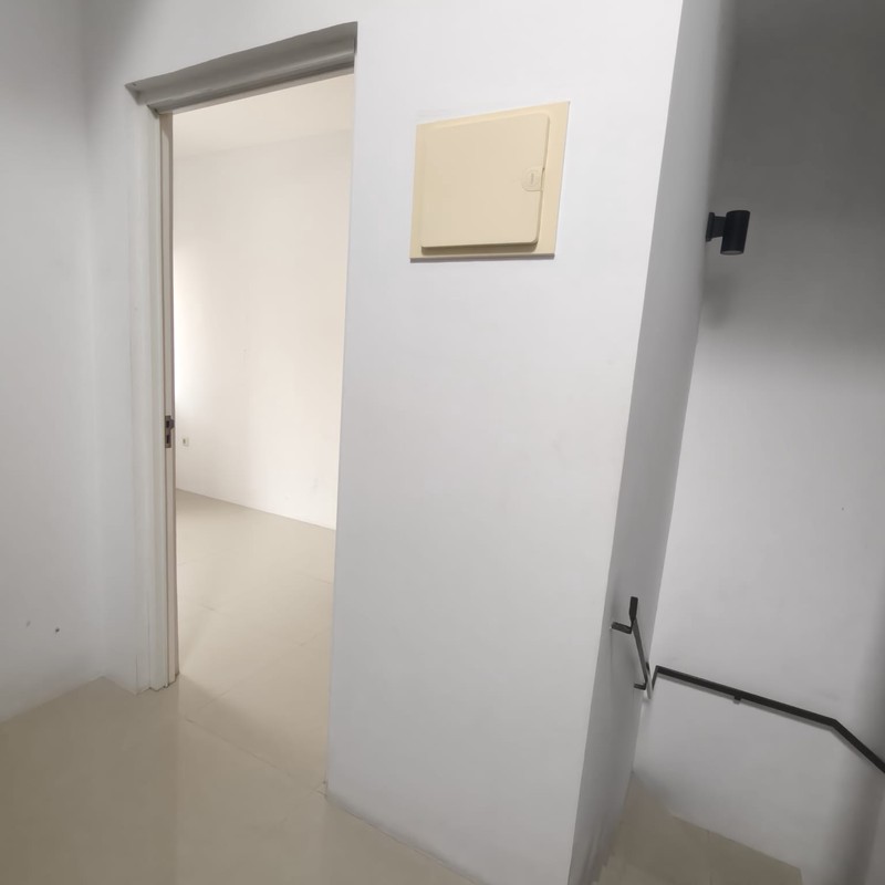 Rumah Bagus Di Cluster De Vista Pondok Ranji Tangerang Selatan