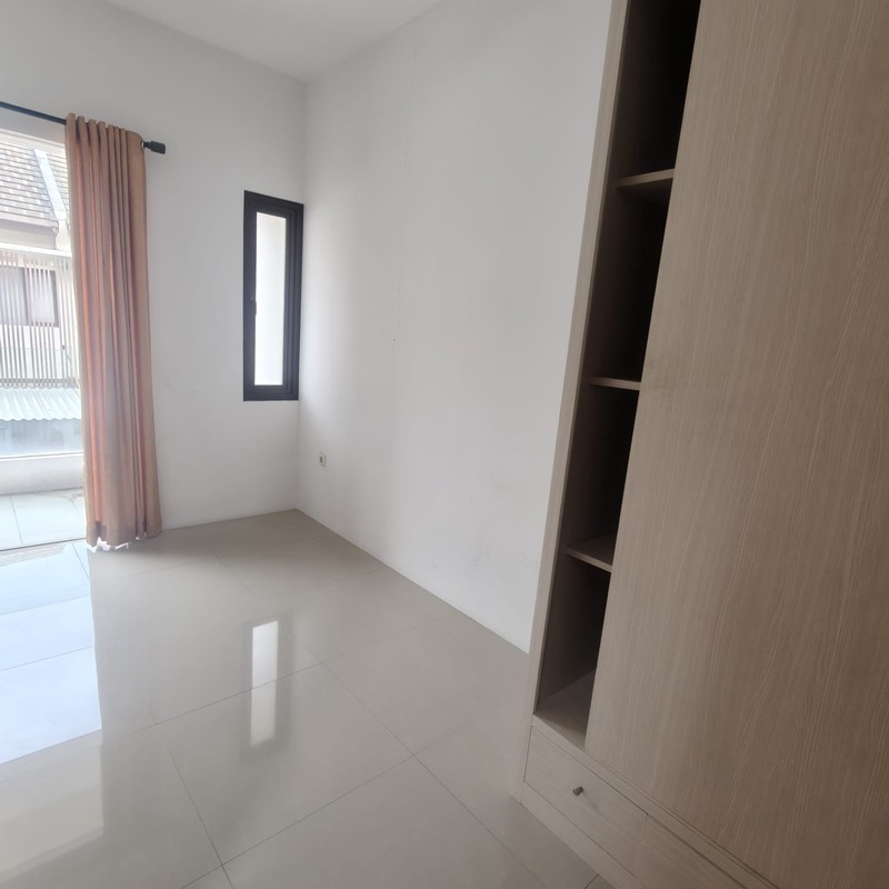 Rumah Bagus Di Cluster De Vista Pondok Ranji Tangerang Selatan