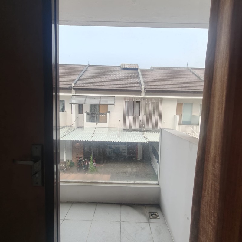 Rumah Bagus Di Cluster De Vista Pondok Ranji Tangerang Selatan