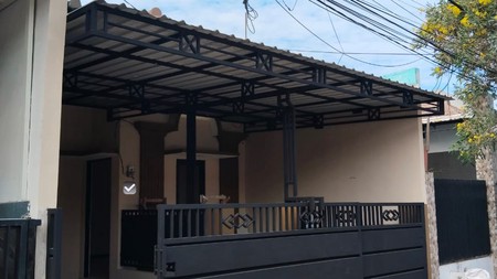 MURAH Dijual Rumah Taman Wiguna Selatan - Gununganyar- Rungkut Surabaya Timur dekat UPN, MERR