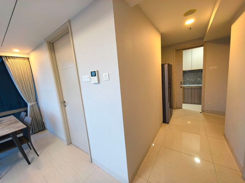 Dijual Apartemen La Riz Mansion Pakuwon Mall  -Tipe 2+1 Bedroom Full Furnished - Lantai 2 - Unit Special Private Lift Akses - Best City View 