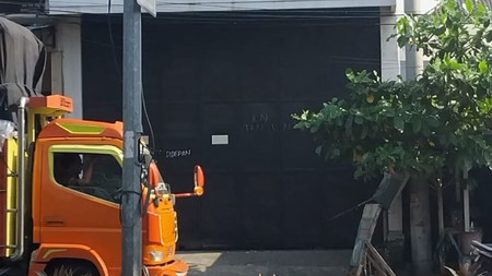 Disewakan Ruko Nol Jalan Raya Tanjungsari - Simomulyo - Sukomanunggal - Tandes Surabaya Barat Dekat Raya Satelit, Simo Rejo